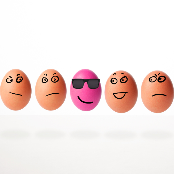 6 Effective Ways to Create a Distinctive Online Presence as a Brand (+ Examples)